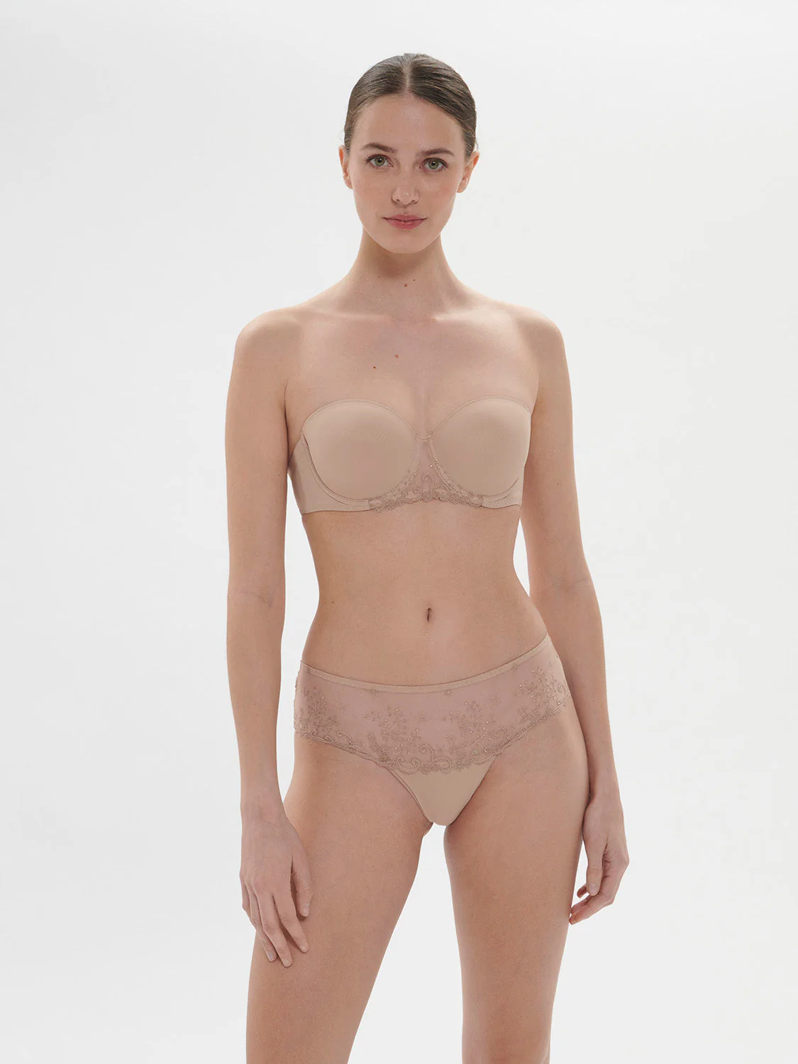Shorty - Nude - Image 4