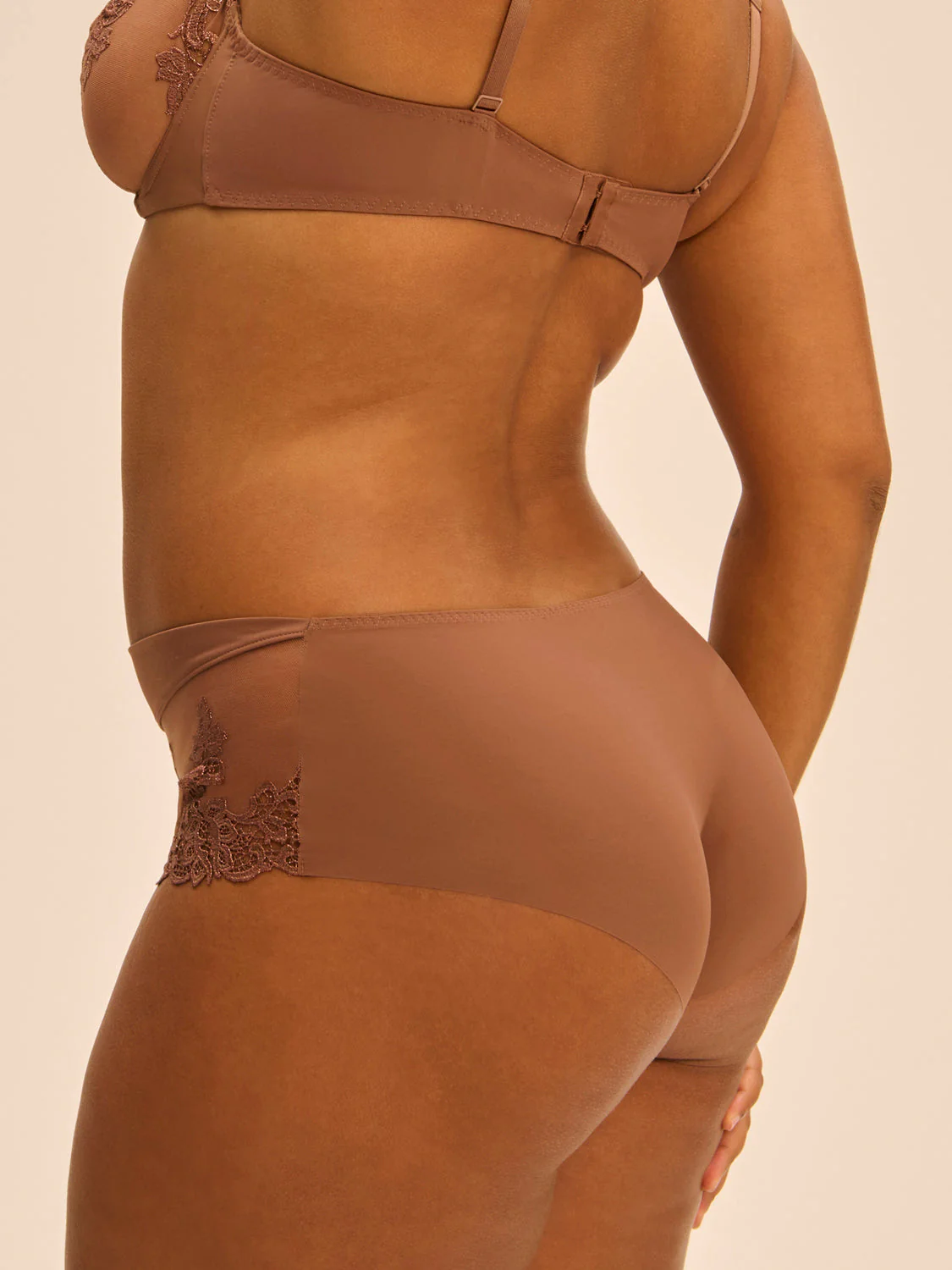 Shorty - Tender Brown - Image 7