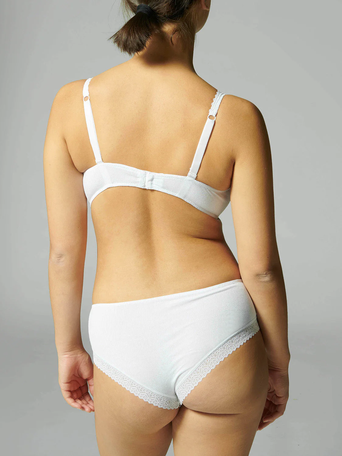 Shorty - White - Image 9