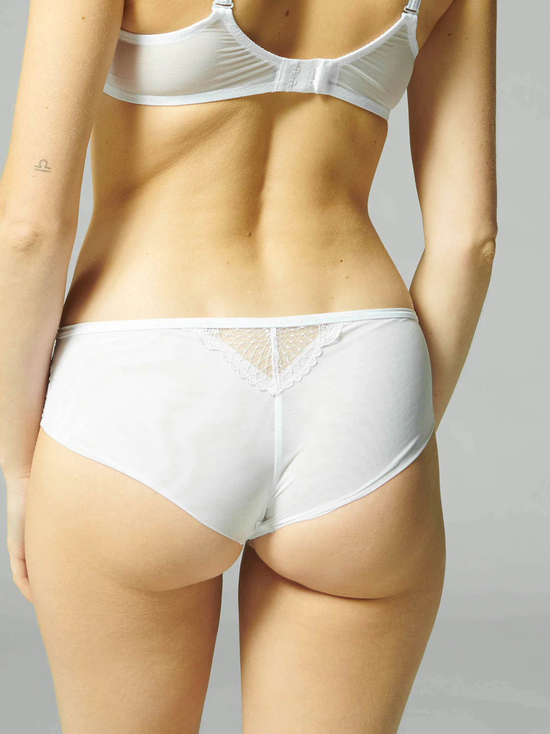 Shorty - White - Image 5