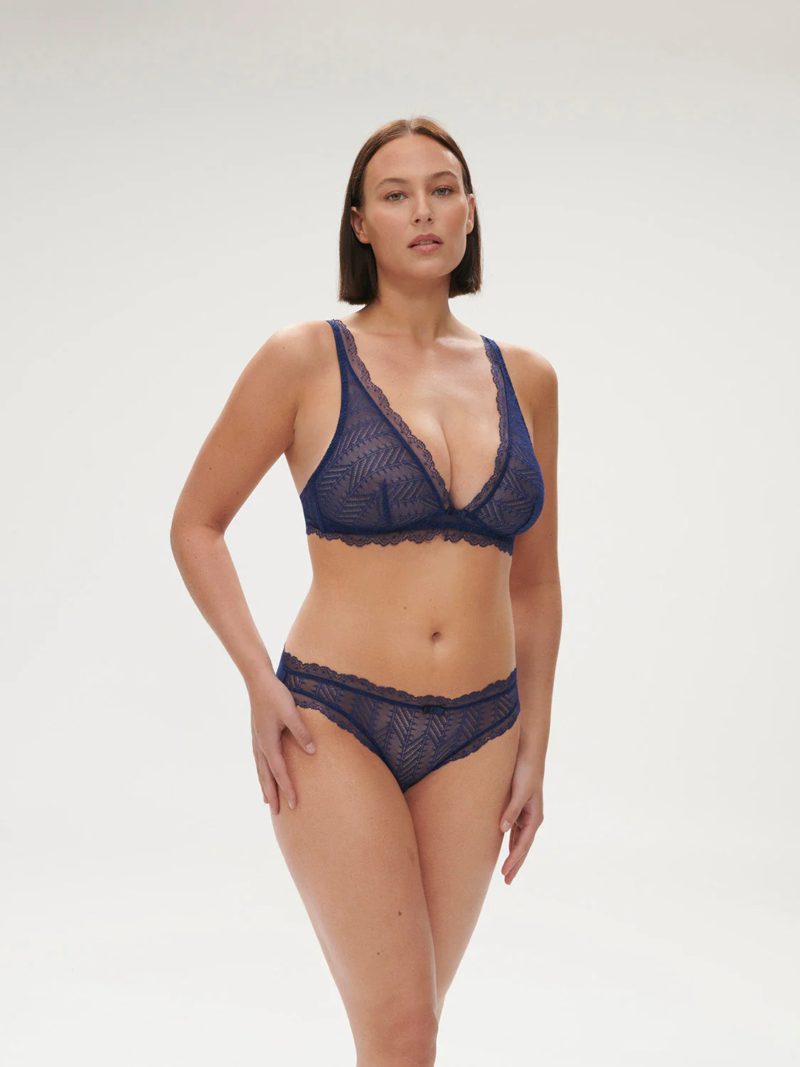 Soft cup triangle bra - Midnight - Image 10