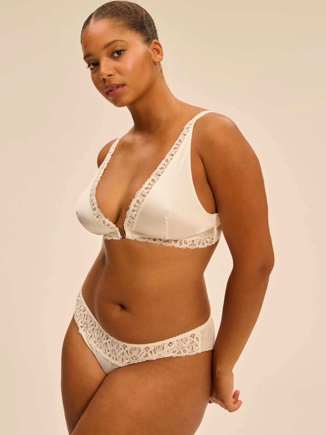 Soft cup triangle bra - Natural - Image 10