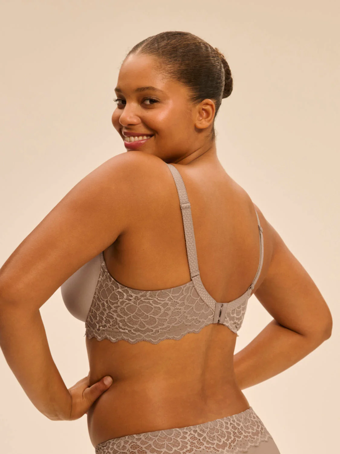 Spacer plunge bra - Grege - Image 10