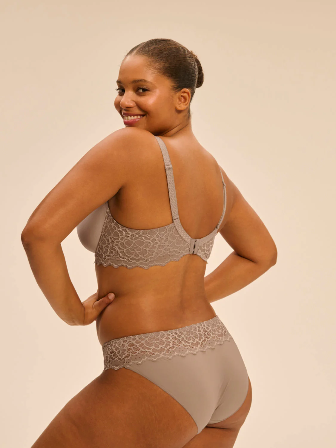 Spacer plunge bra - Grege - Image 13