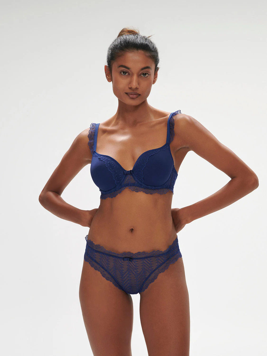 Spacer plunge bra - Midnight - Image 4