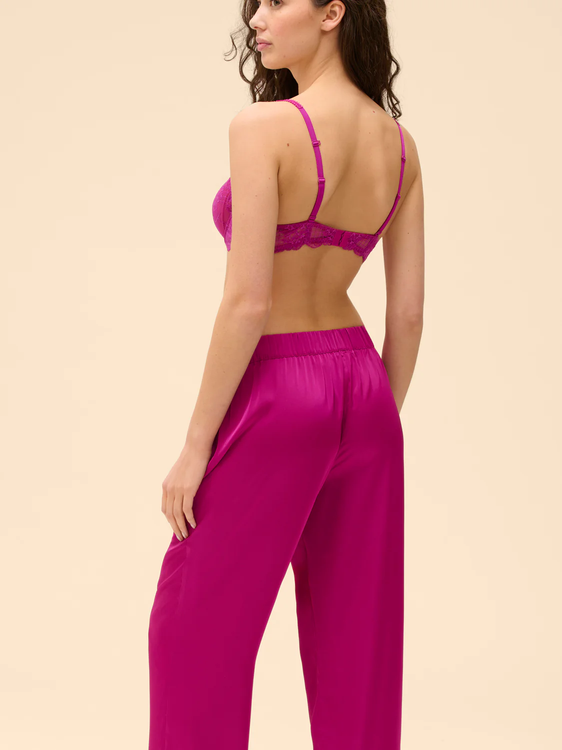 Squared neckline full cup bra - Azalea - Image 3