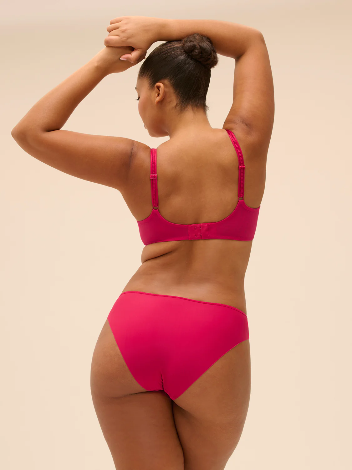Squared neckline full cup bra - Cranberry - Image 6