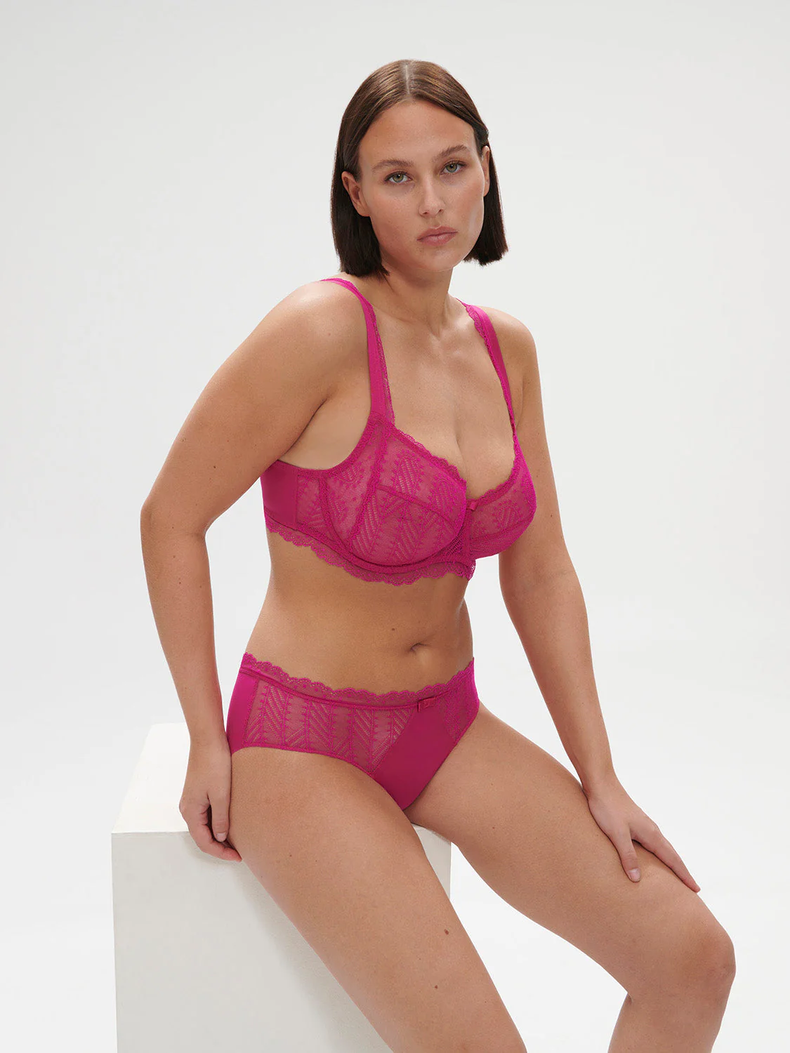 Squared neckline full cup bra - Hibiscus Pink - Image 4