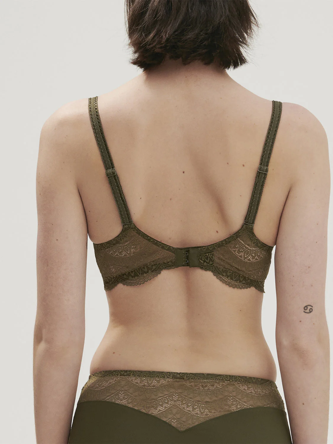 Squared neckline spacer bra - Adventure Green - Image 2
