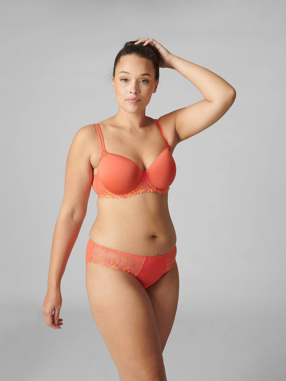 Squared neckline spacer bra - Mango - Image 6