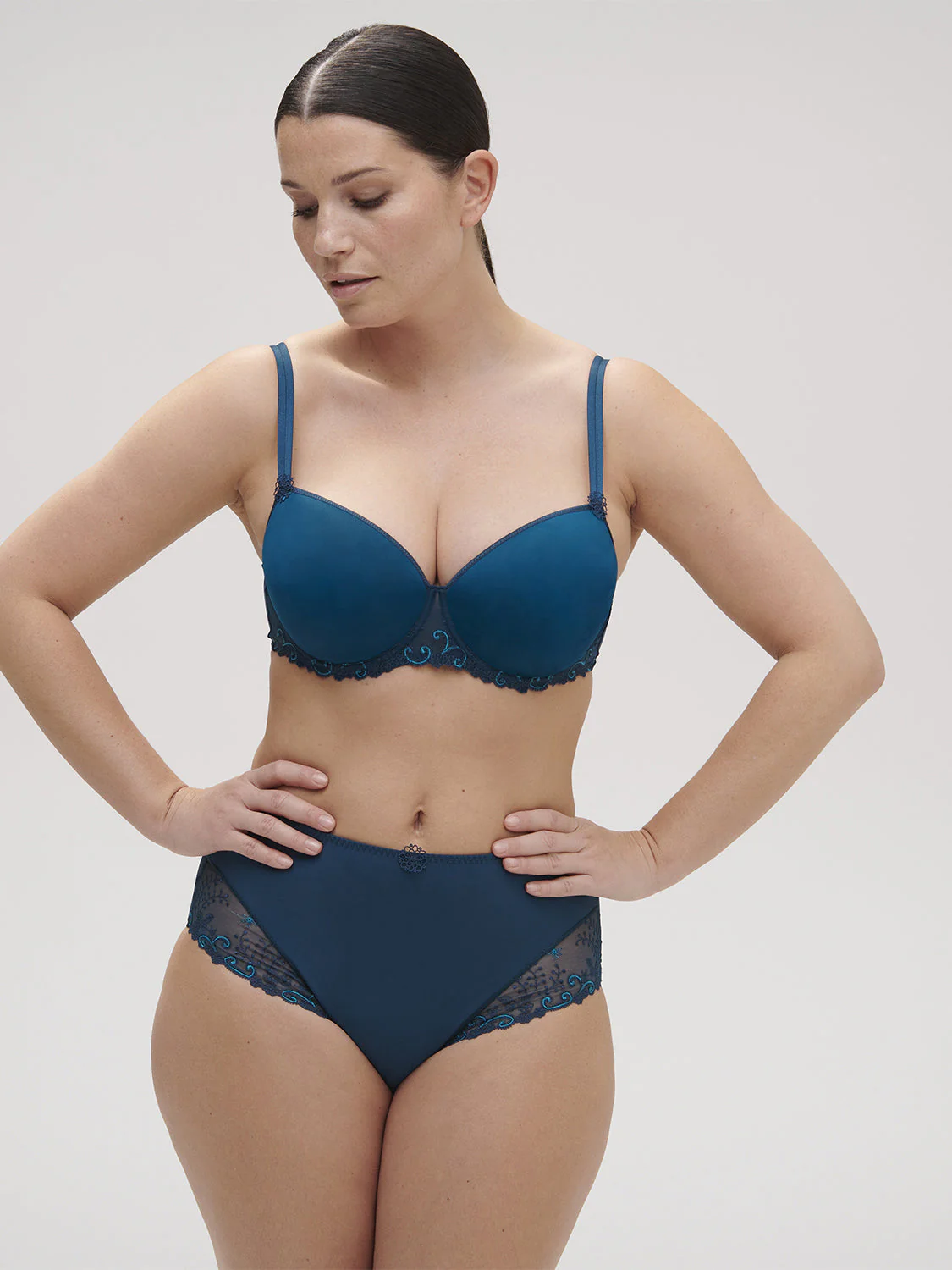 Squared neckline spacer bra - Prestige Blue - Image 8
