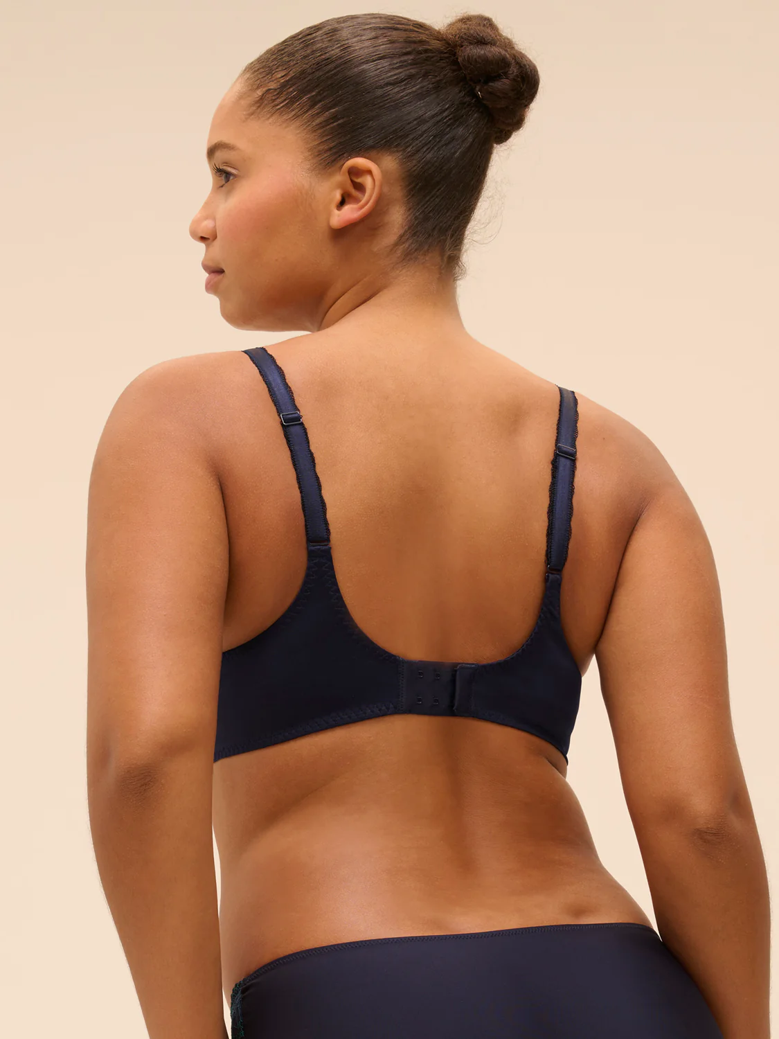 Squared neckline spacer bra - Sapphire - Image 11