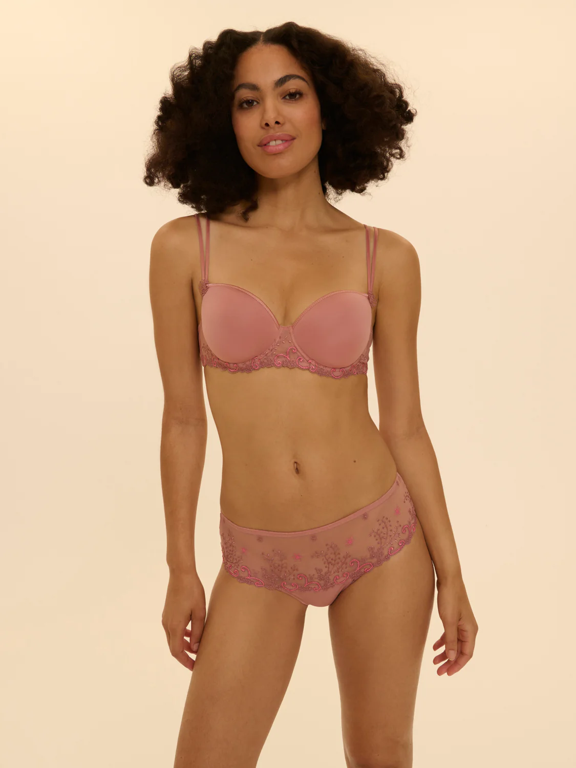 Squared neckline spacer bra - Smokey Pink - Image 3