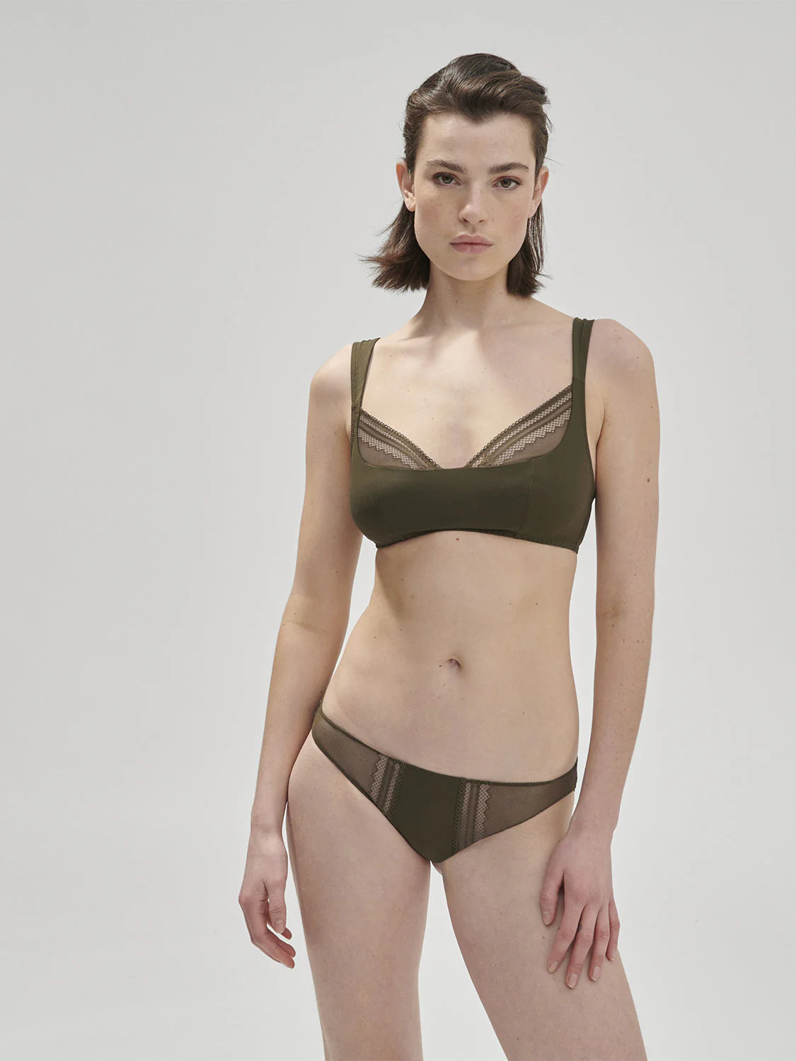 Structured wireless bra - Adventure Green - Image 3