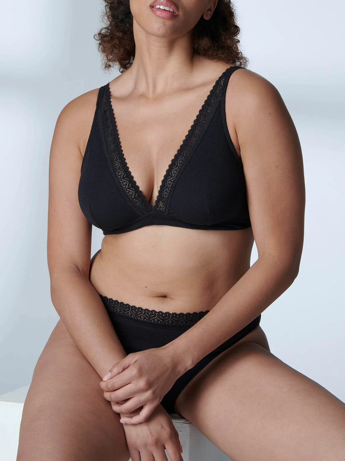 Structured wireless bra - Black - Image 6