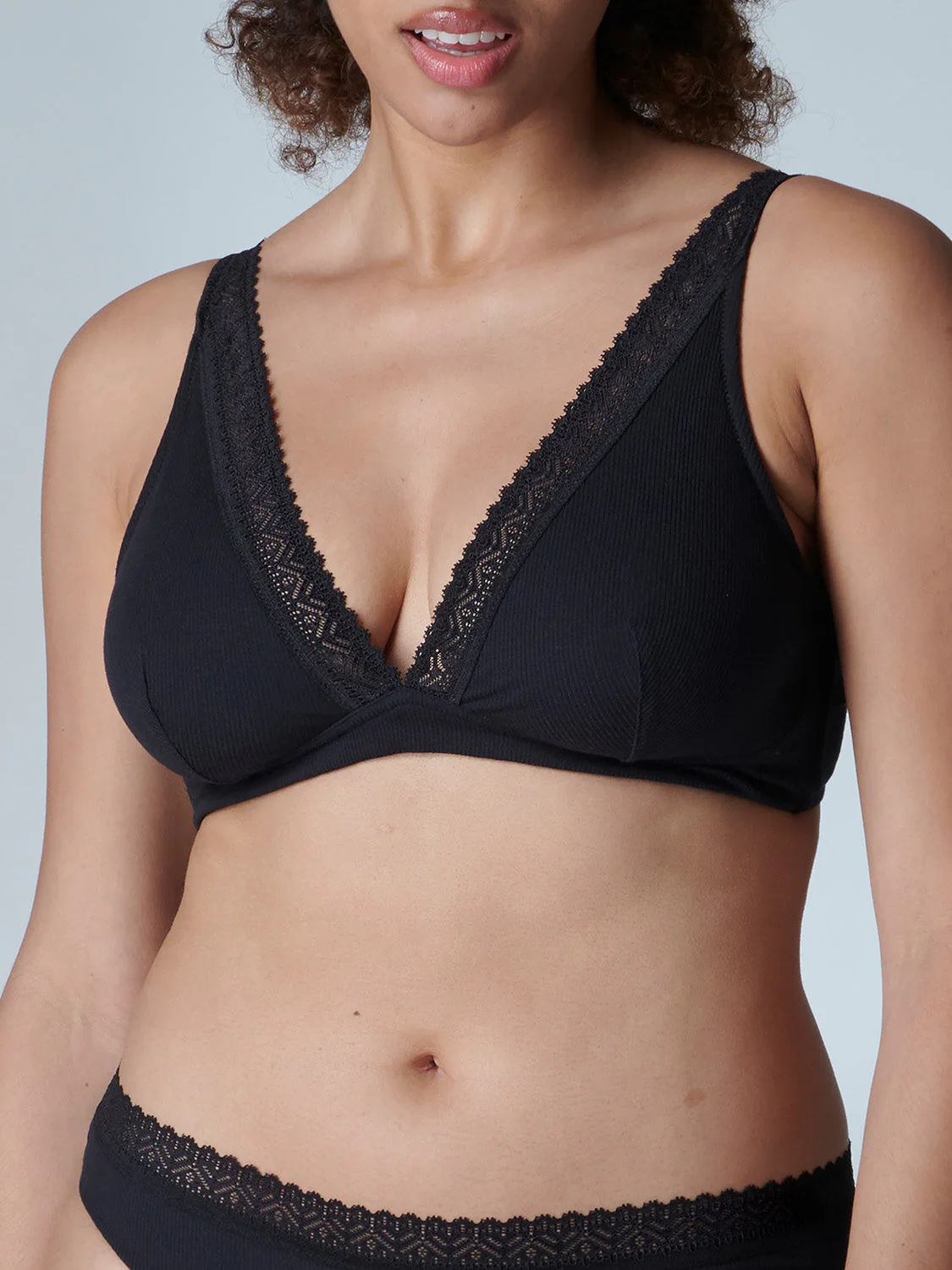 Structured wireless bra - Black - Image 8