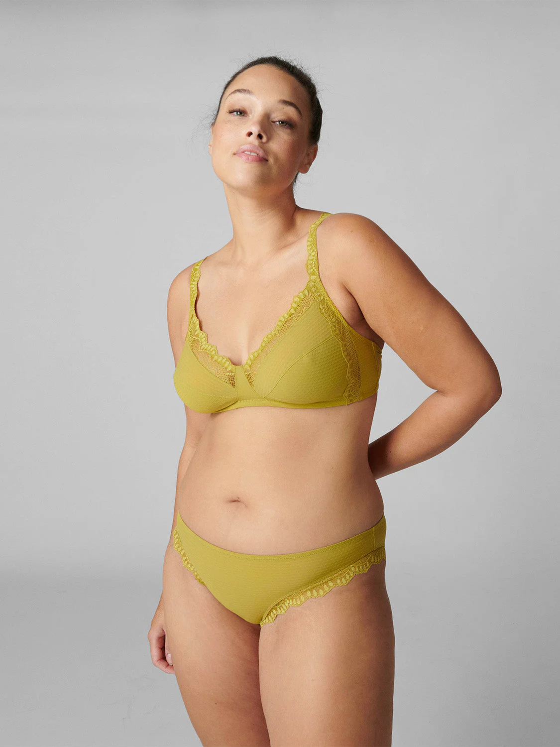 Structured wireless bra - Matcha - Image 7
