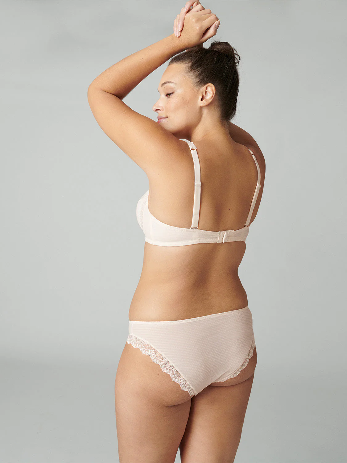 Structured wireless bra - Sakura pink - Image 9