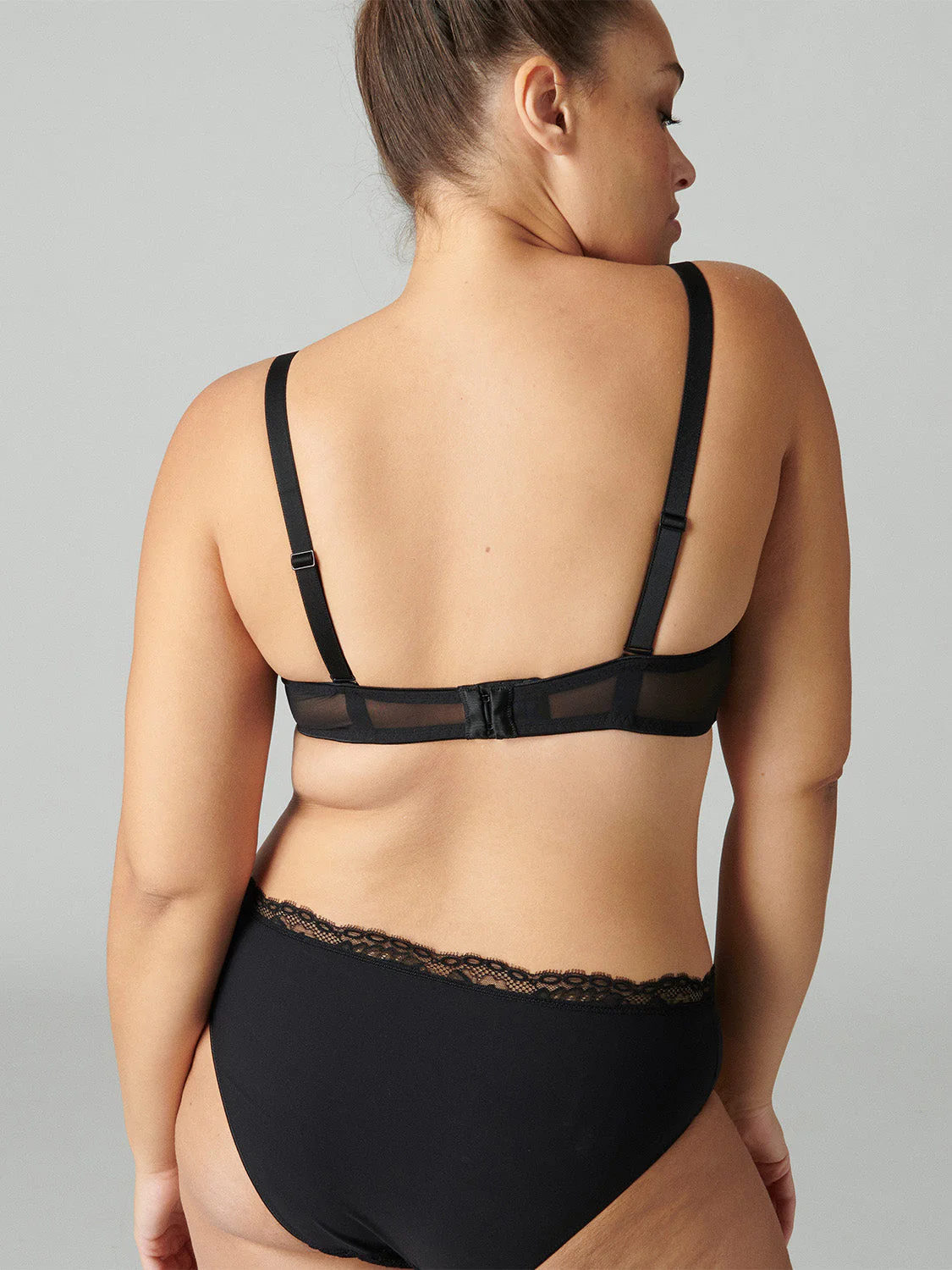 Triangle push-up bra - Black - Image 10