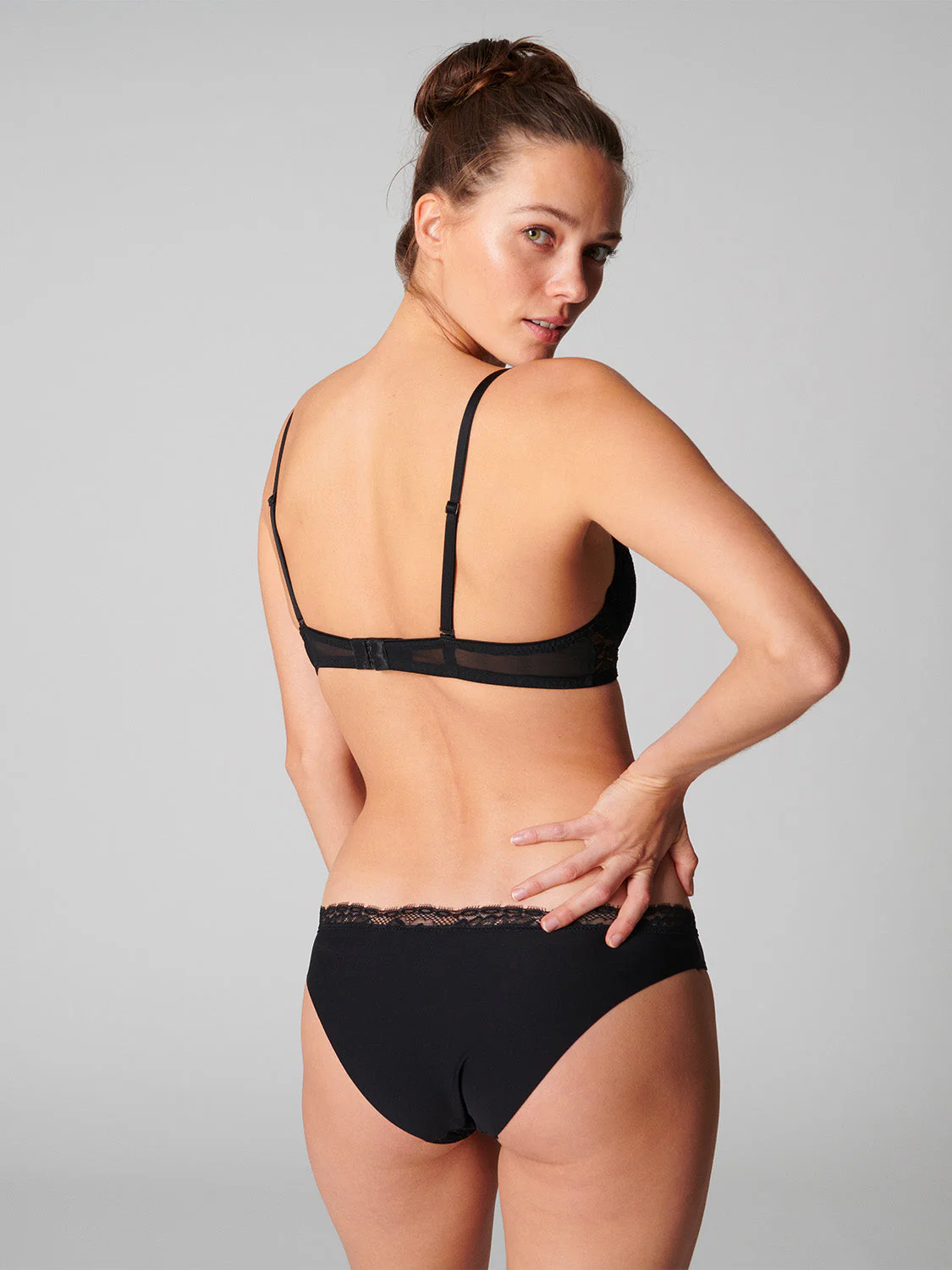 Triangle push-up bra - Black - Image 4