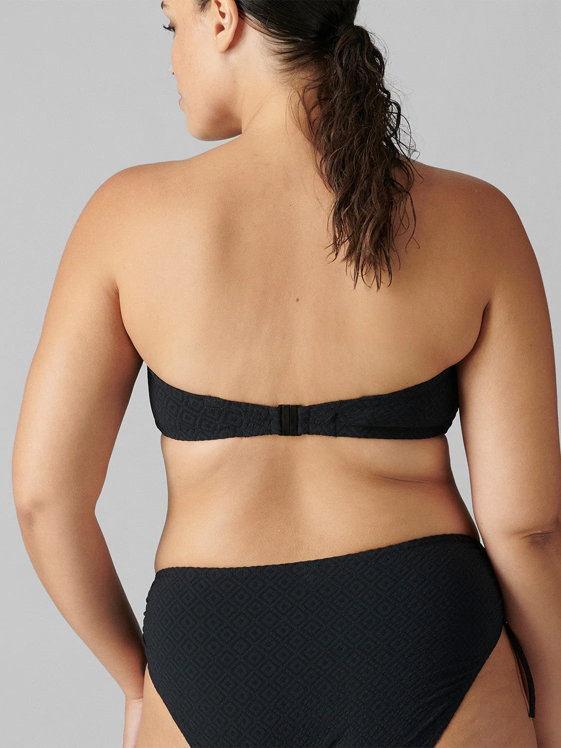 Underwired bandeau bikini top - Black - Image 13