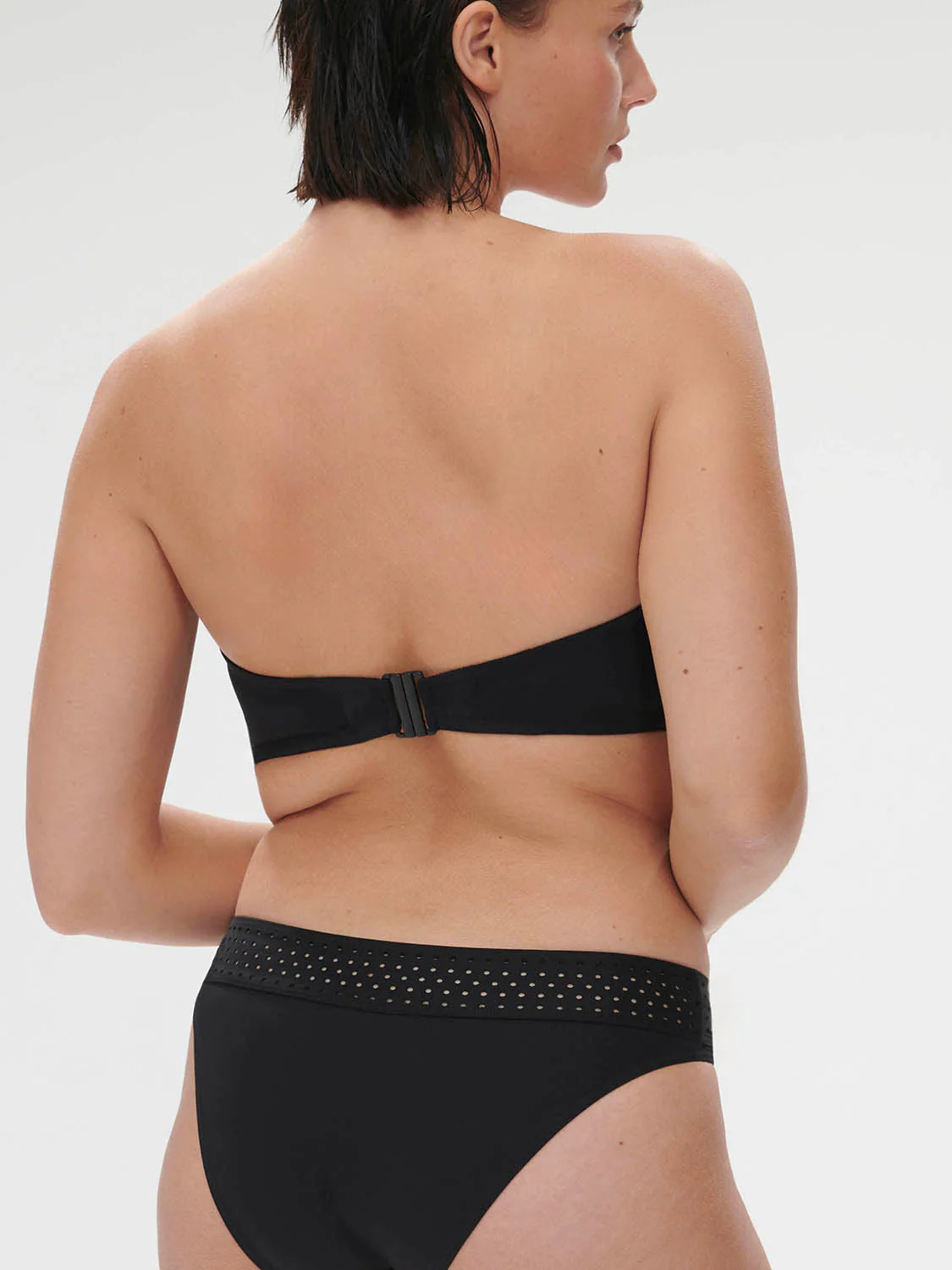 Underwired bandeau bikini top - Black - Image 11