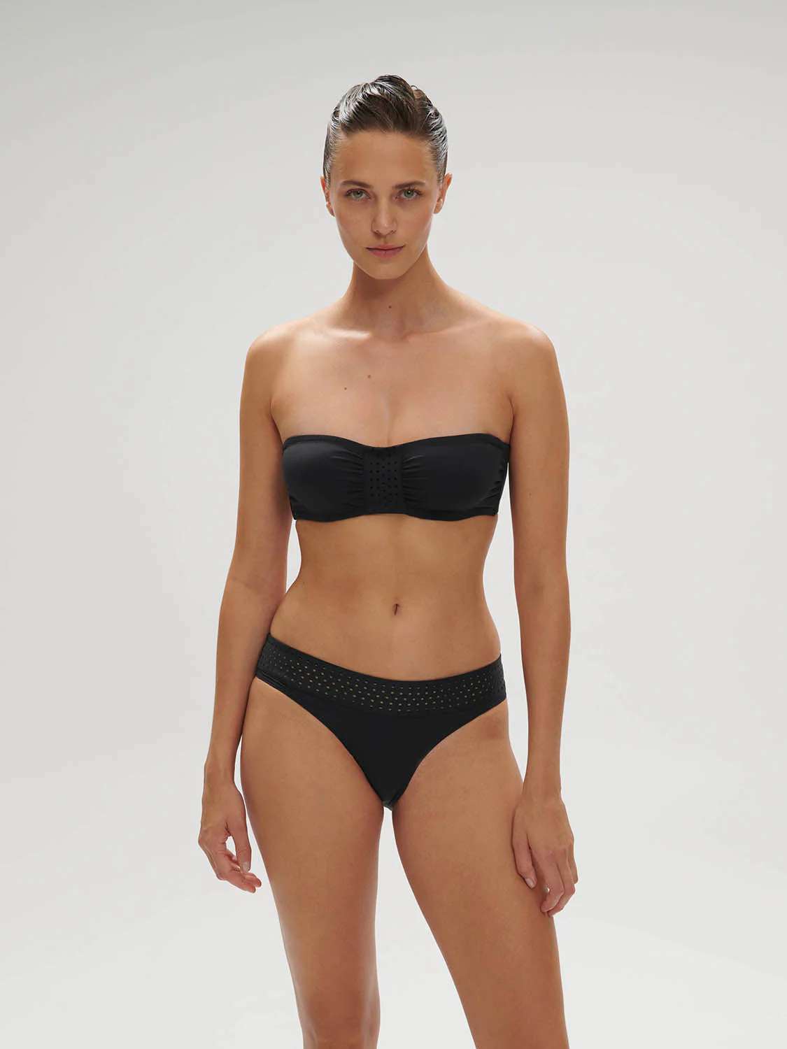 Underwired bandeau bikini top - Black - Image 5
