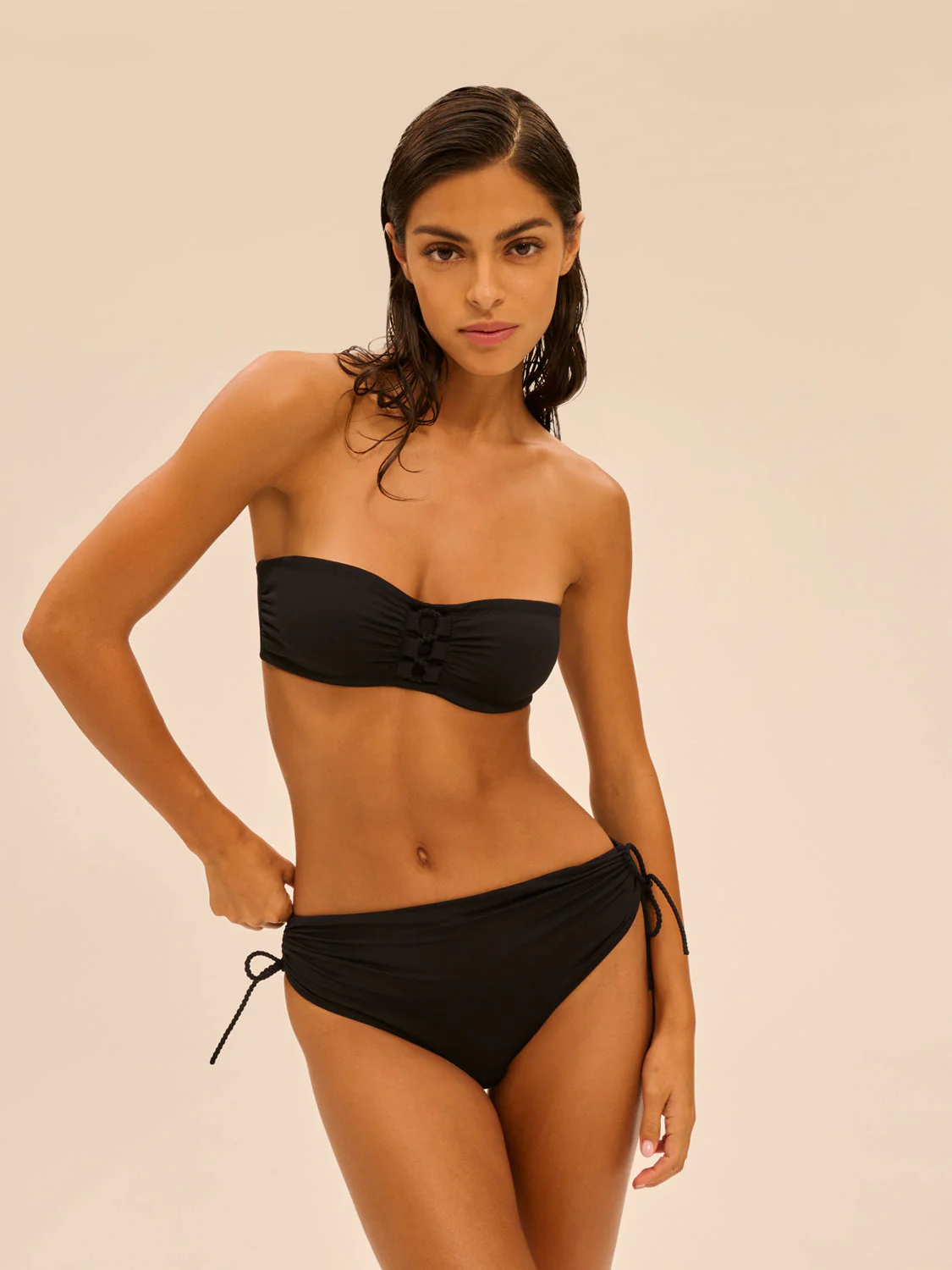 Underwired bandeau bikini top - Black - Image 7