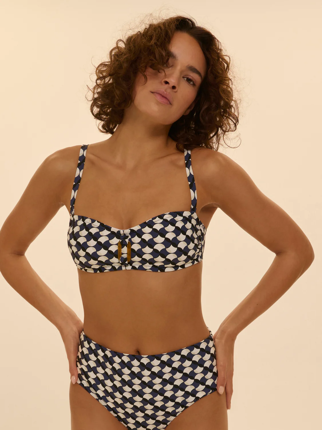 Underwired bandeau bikini top - Sailing print - Image 3