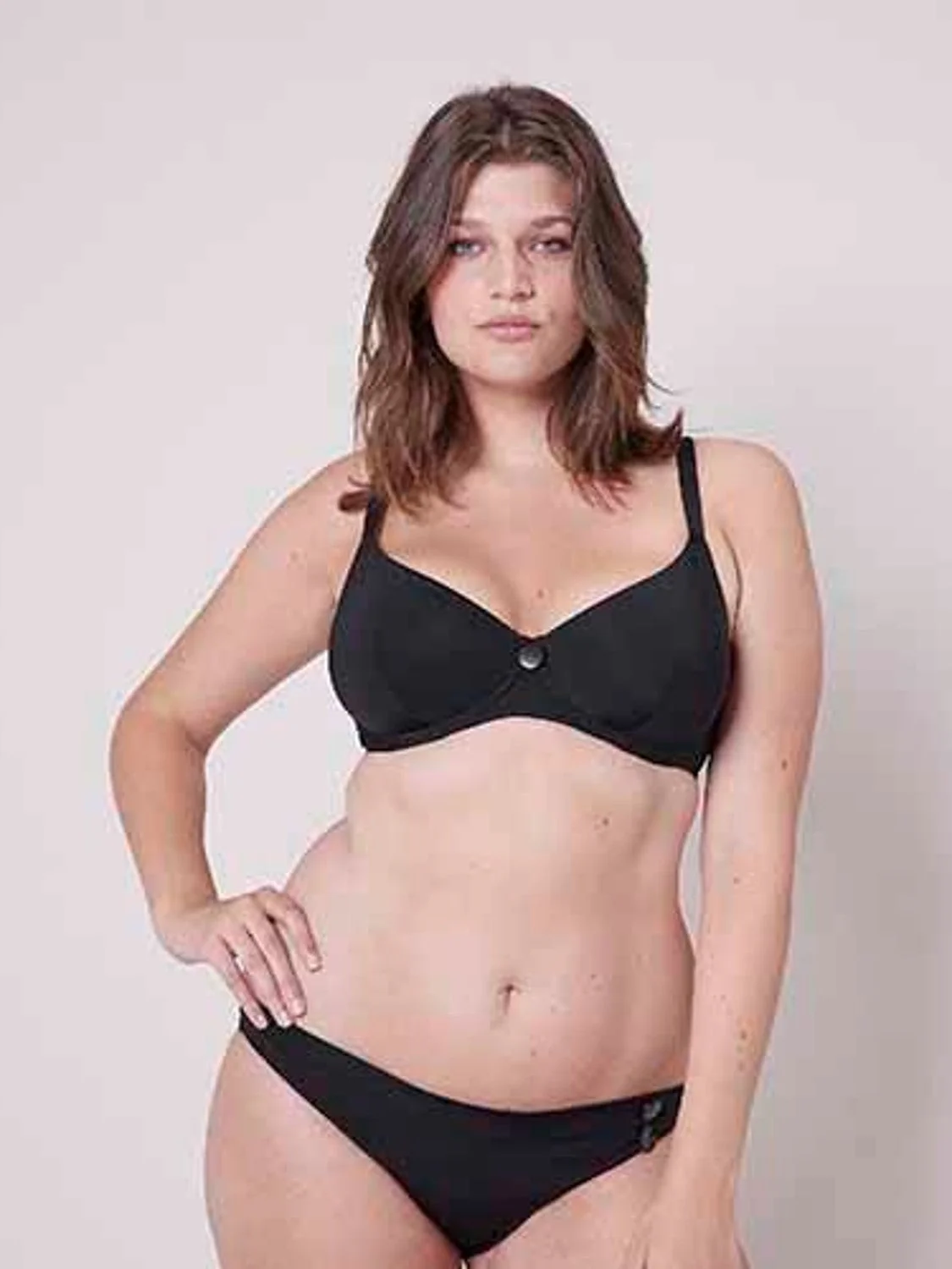 Underwired bikini top - Black - Image 2