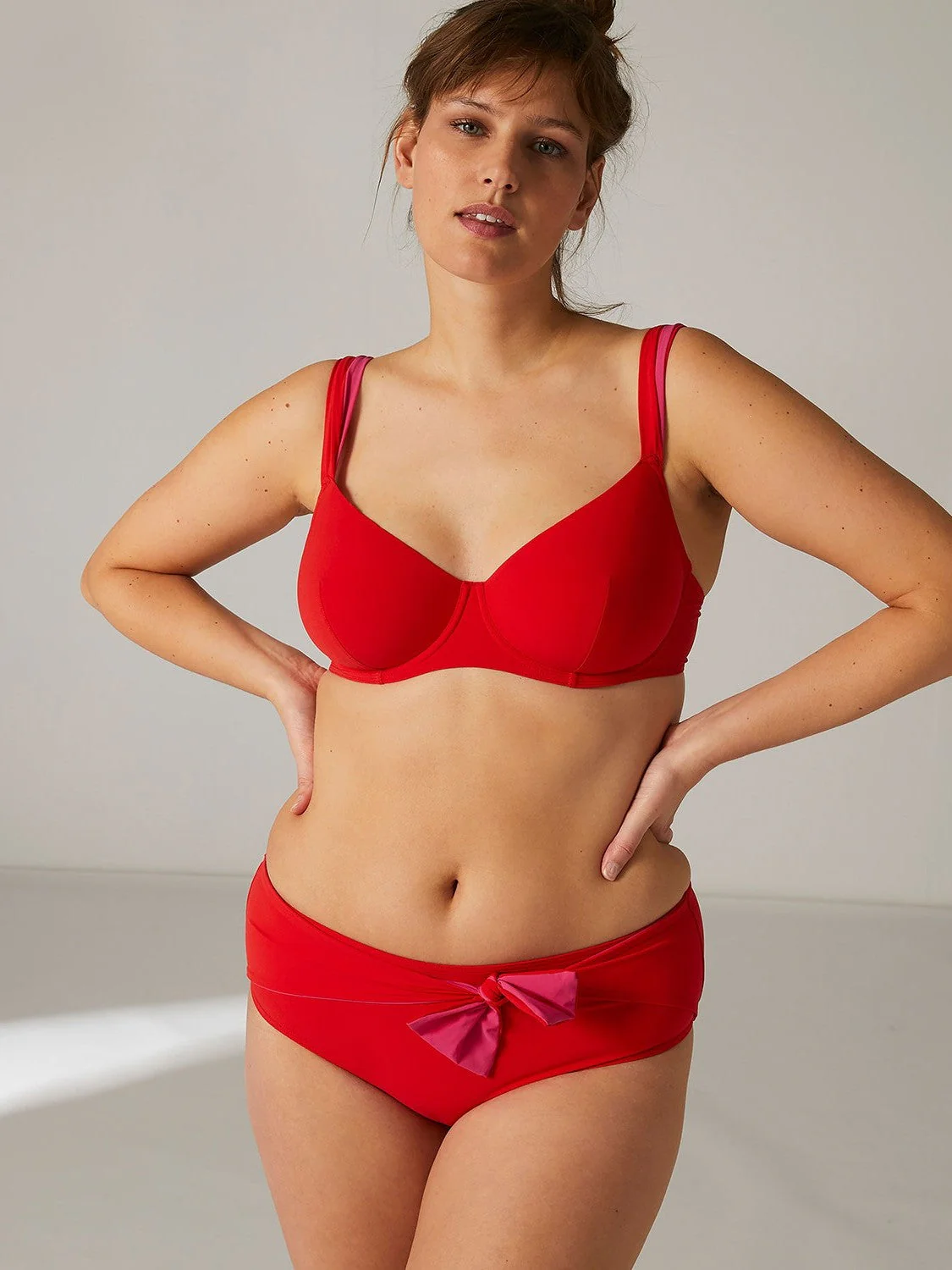 Underwired bikini top - Cherry - Image 4
