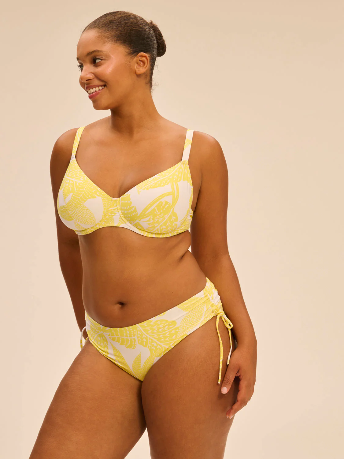Underwired bikini top - Plumeria Print - Image 3