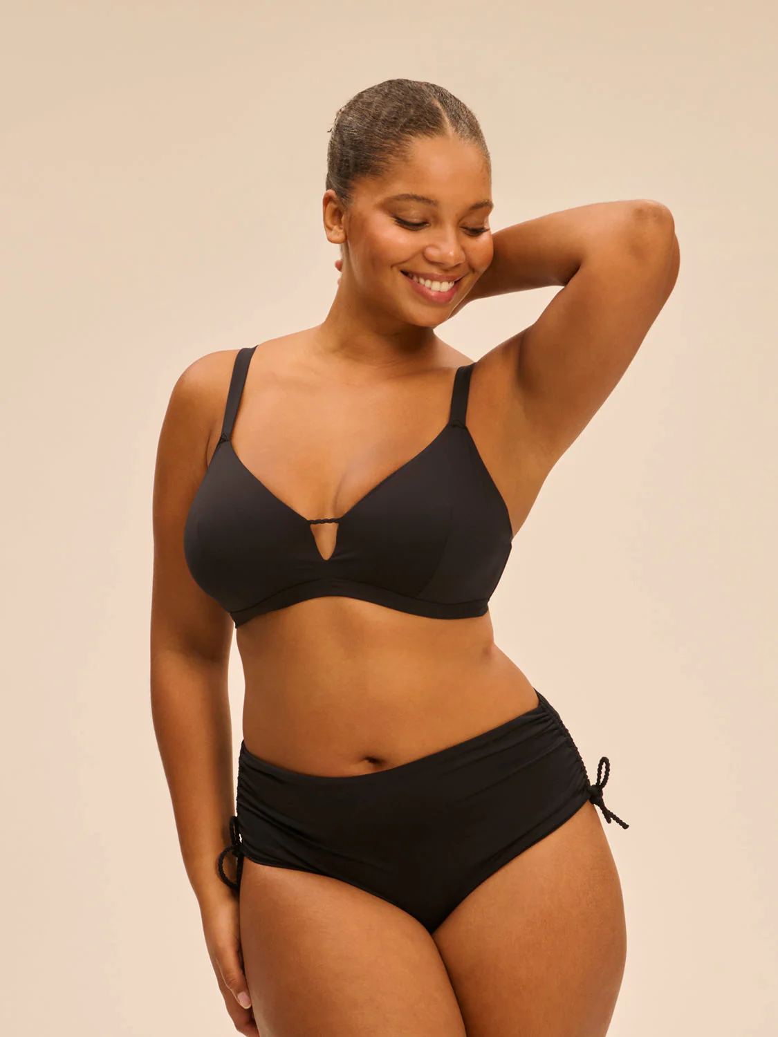 Underwired bikini triangle - Black - Image 10