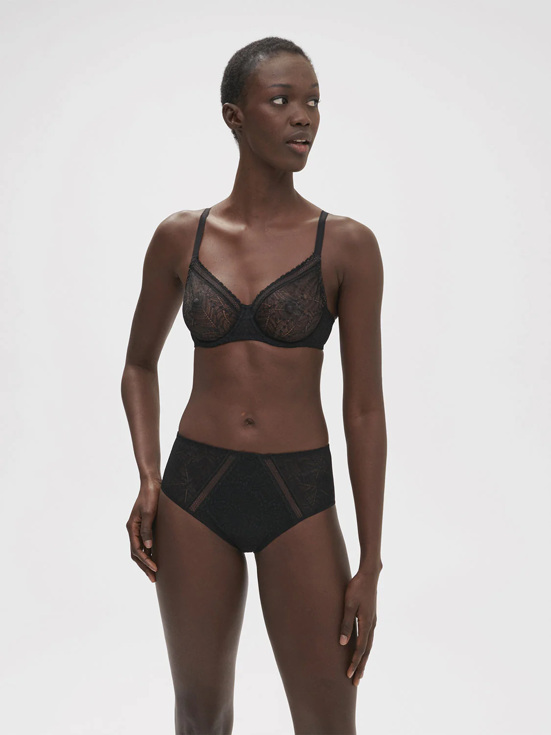 Underwired bra - Black - Image 10