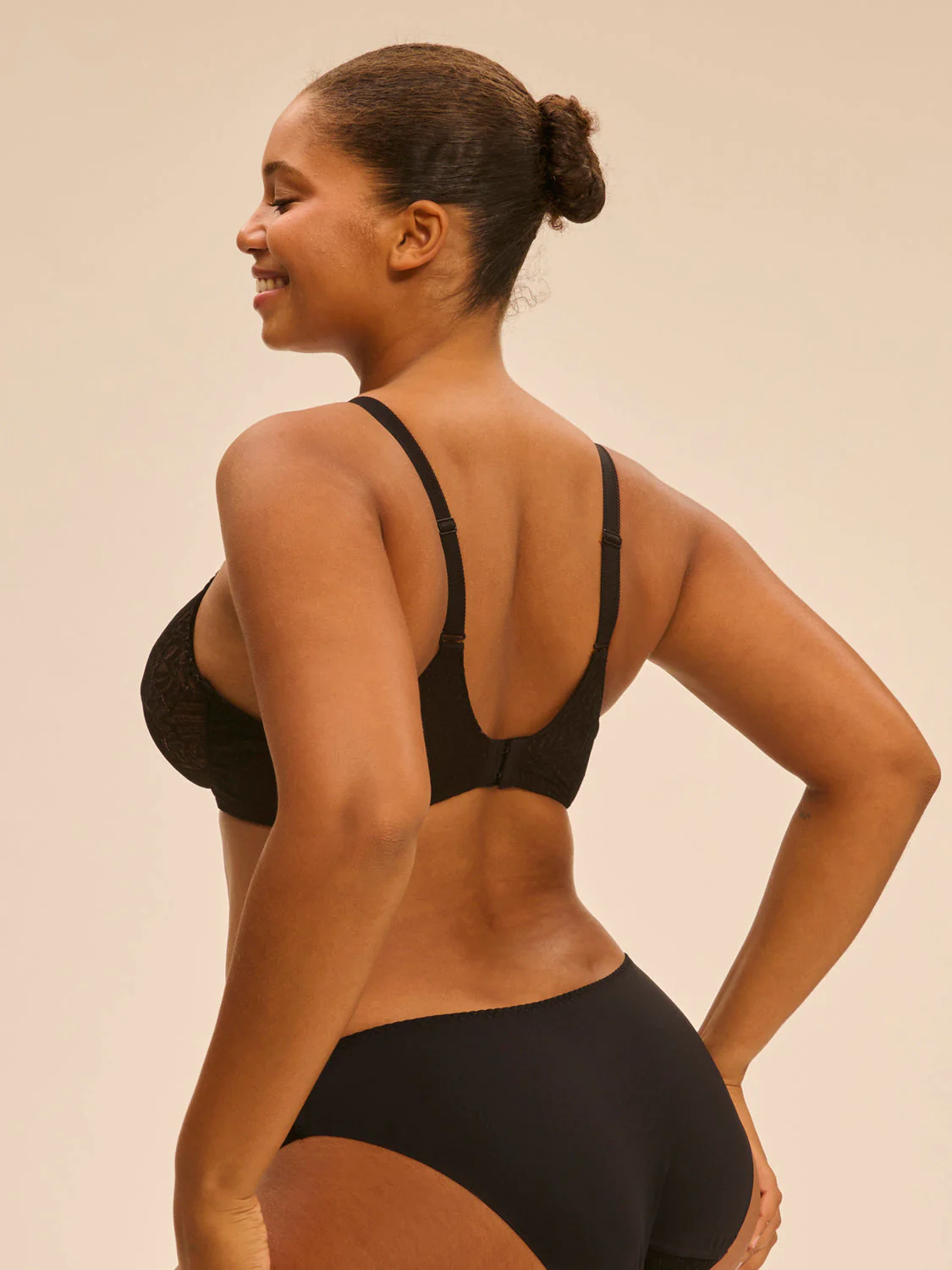 Underwired bra - Black - Image 13