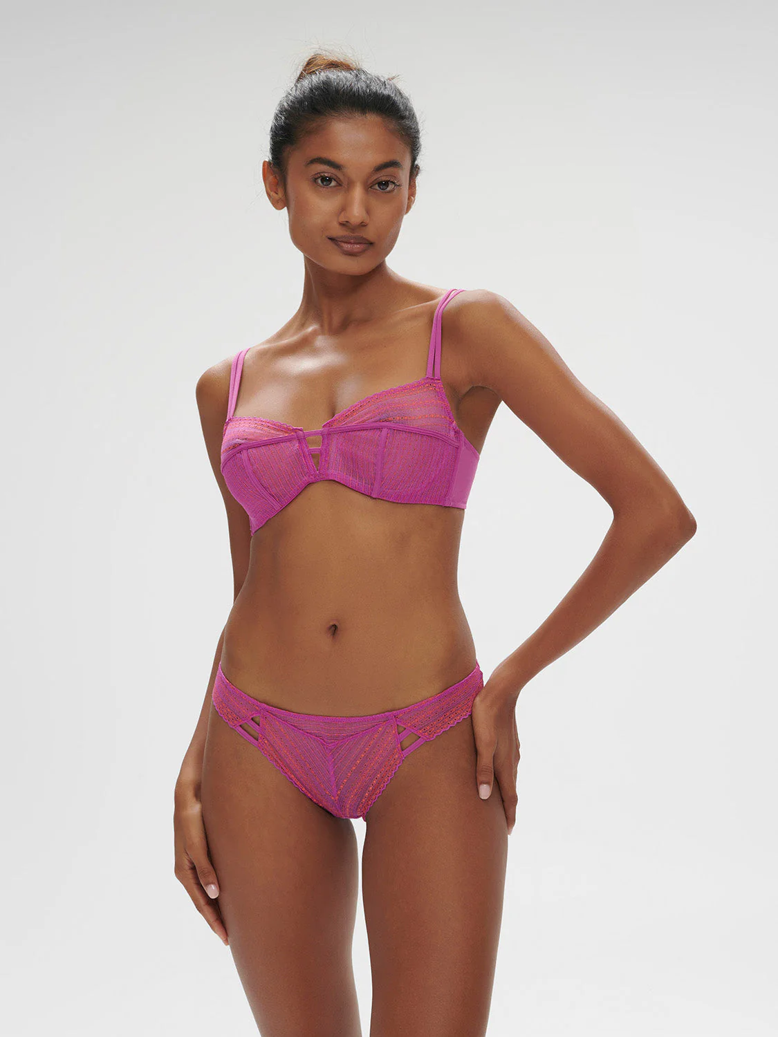 Underwired bra - Energy Pink - Image 3