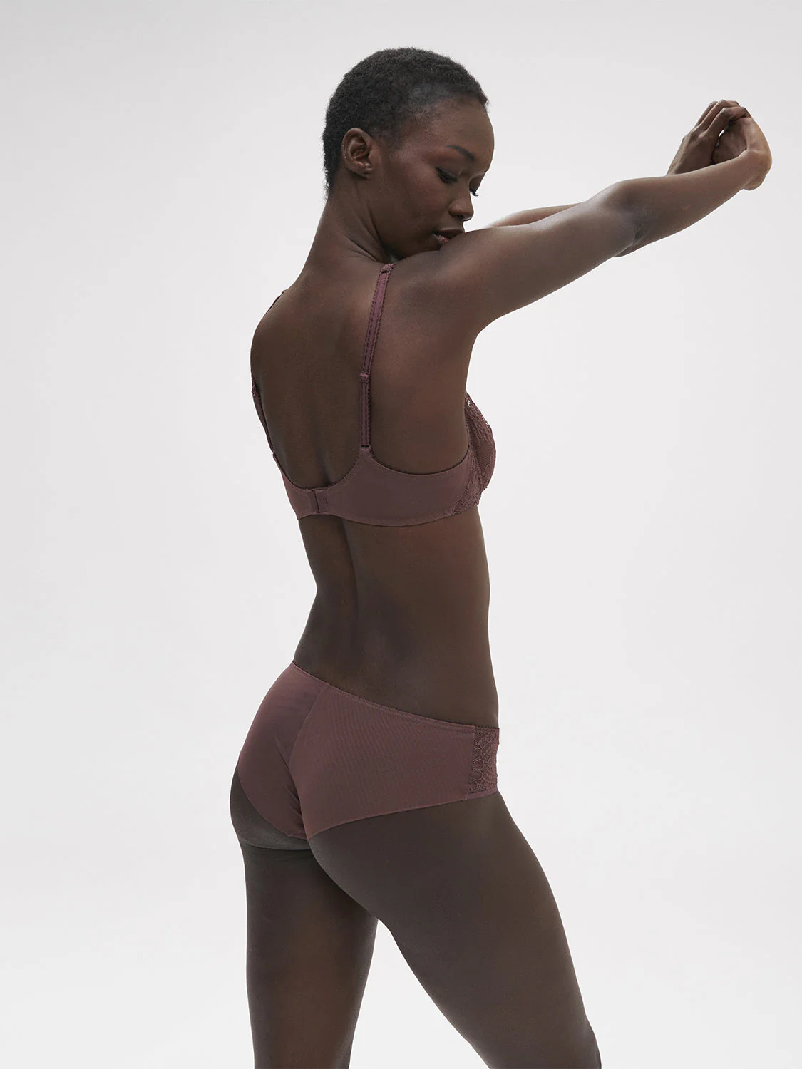 Underwired bra with curved neckline - Byzantine - Image 4