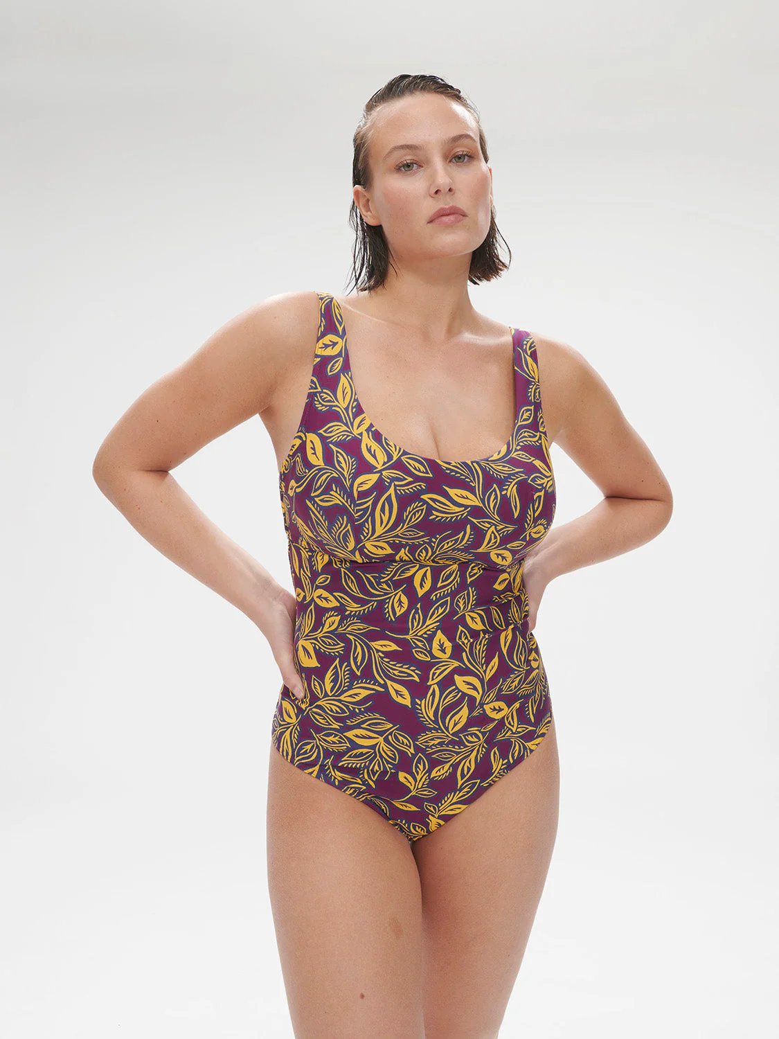Underwired one-piece swimsuit - Agadir Purple Print - Image 8