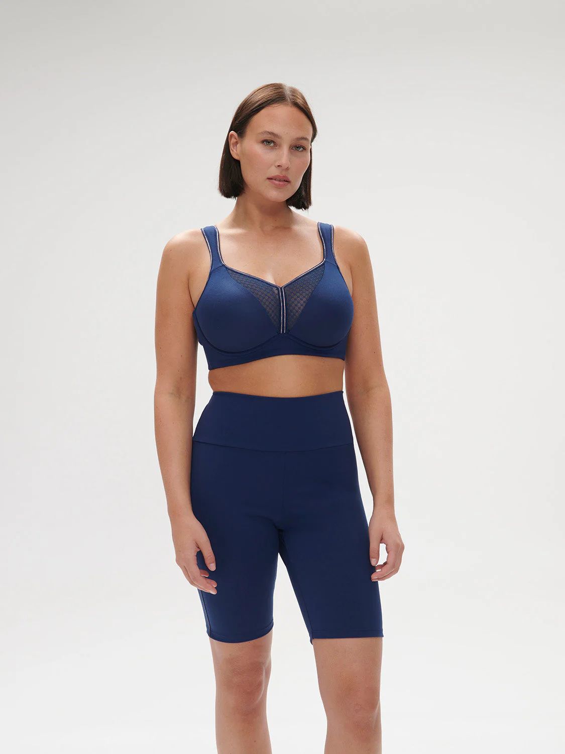 Underwired sports bra - Midnight - Image 10