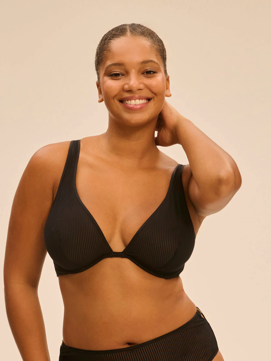 Underwired triangle bra - Black - Image 7