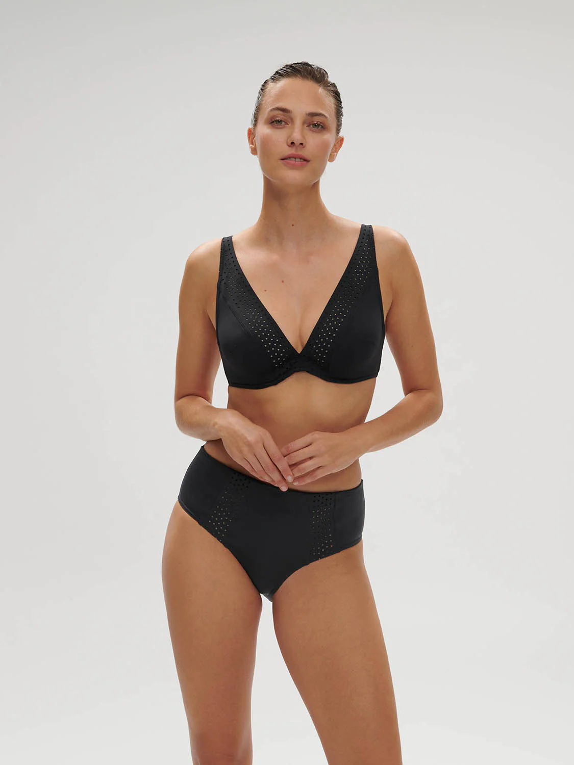 Wireless support bikini triangle - Black - Image 4