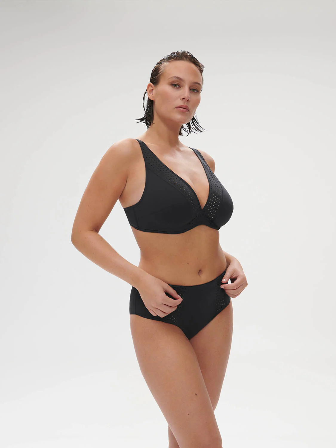 Wireless support bikini triangle - Black - Image 9